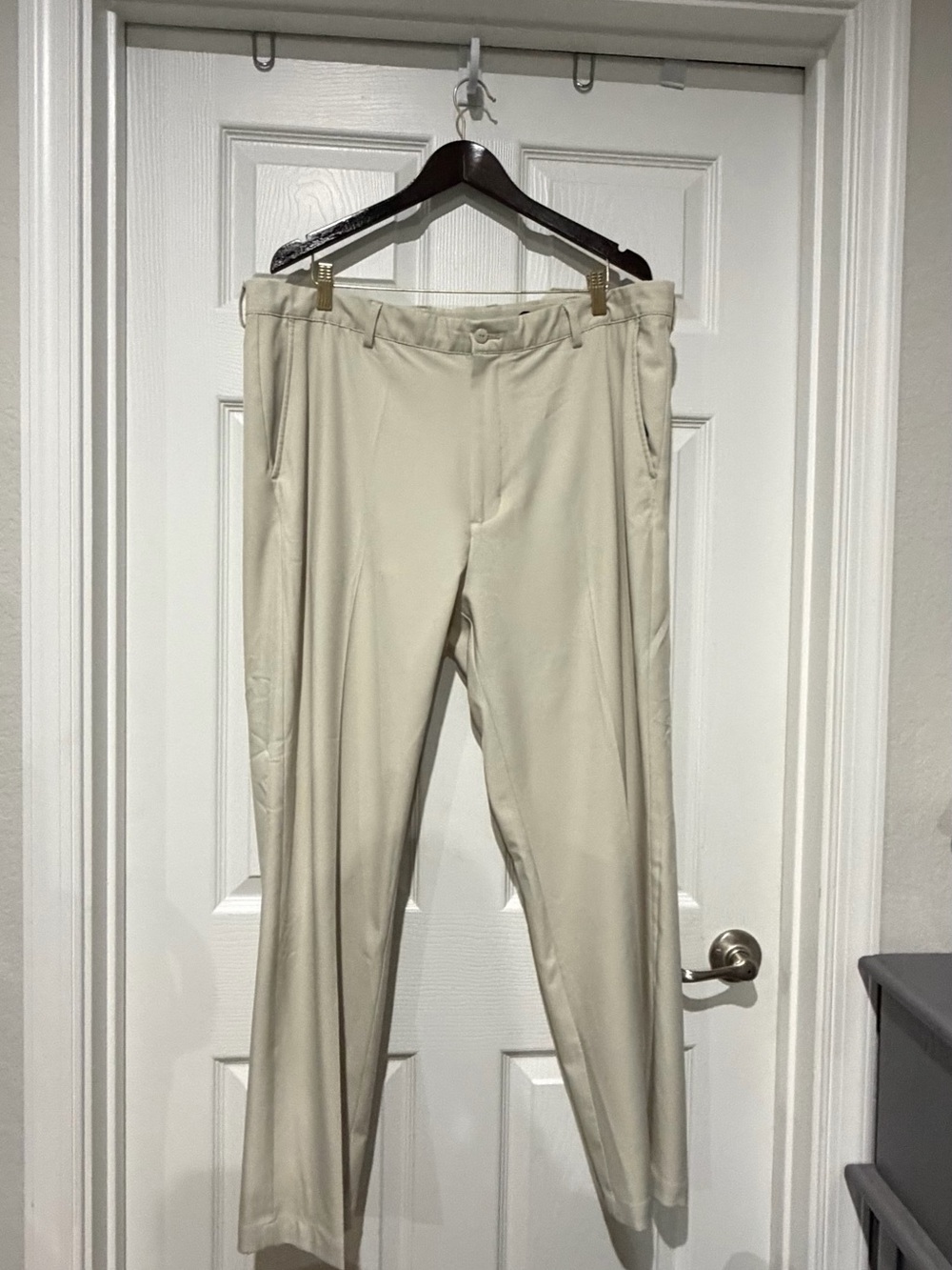 Greg Norman Men's Beige Pants - Classic Straight Fit